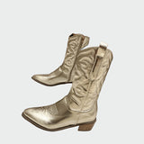 Fém cowboy csizmák